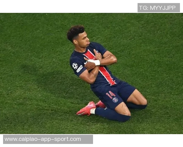 姆巴佩被誉为世界顶级球员之一什琴斯尼对其实力表示高度认可 姆巴佩被誉为世界顶级球员之一什琴斯尼对其实力表示高度认可